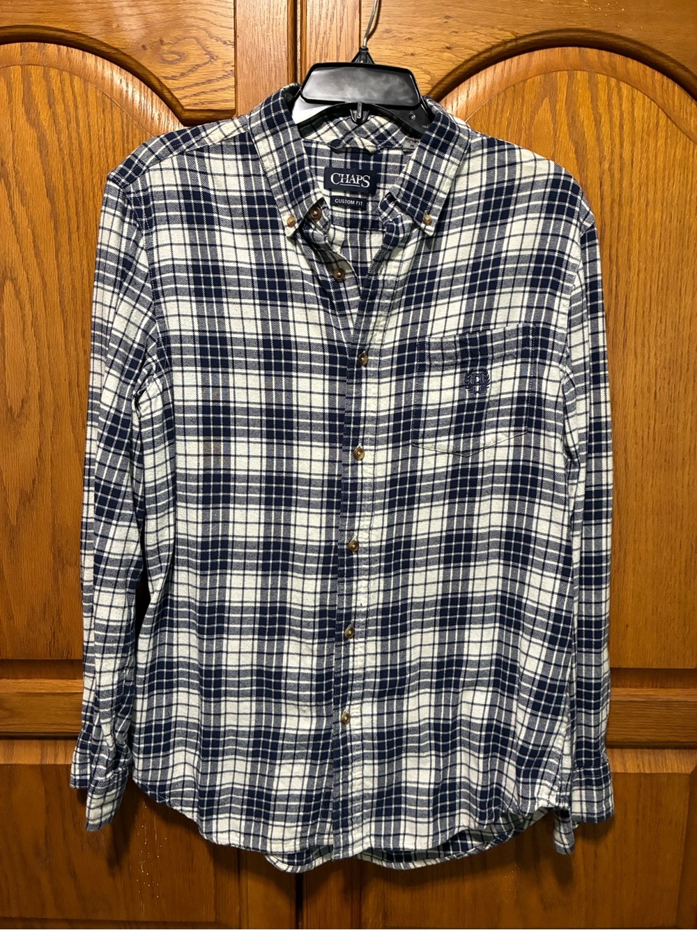 Men's Chaps Navy and White Plaid Flannel Button-Down Shirt Size Medium